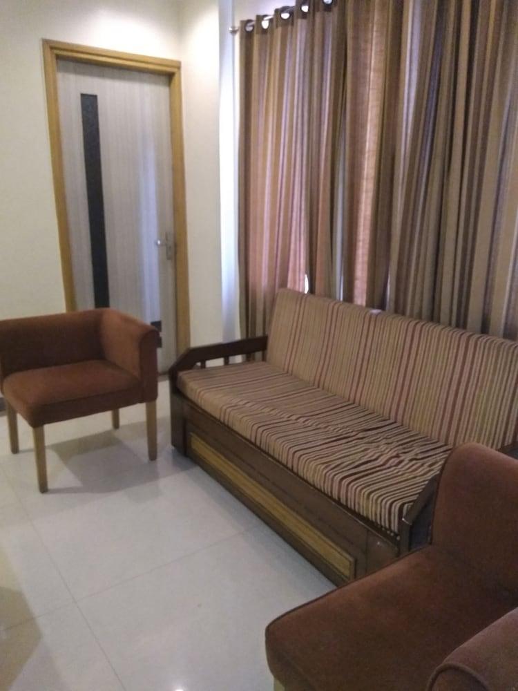 Hotel Rajshree & Spa Chandigarh Bagian luar foto