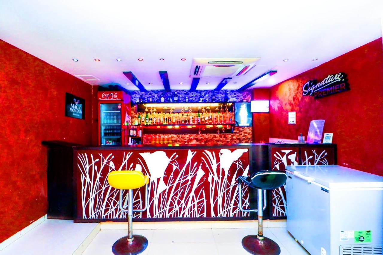 Hotel Rajshree & Spa Chandigarh Bagian luar foto