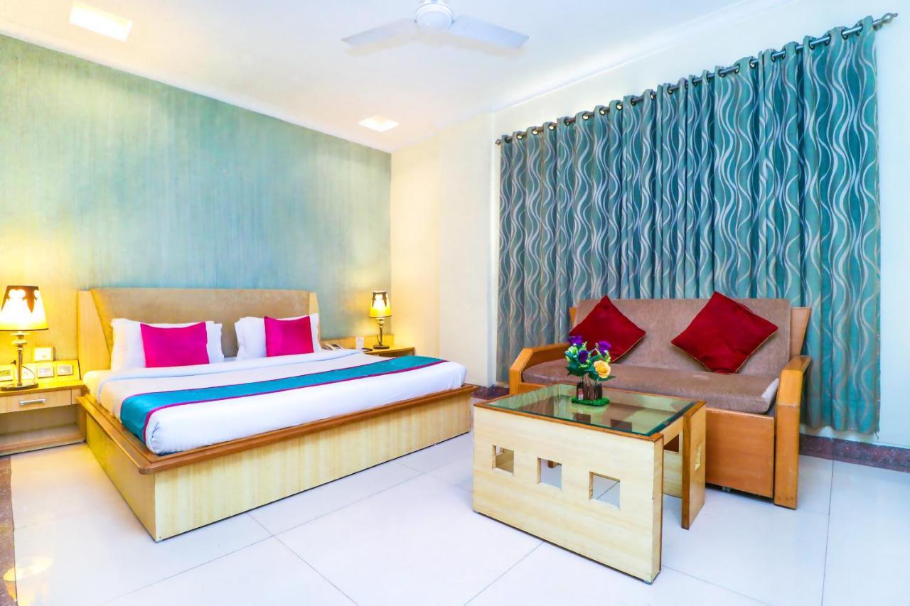 Hotel Rajshree & Spa Chandigarh Bagian luar foto