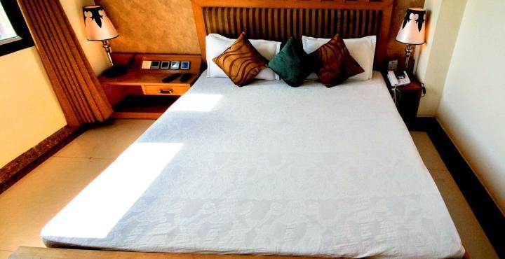 Hotel Rajshree & Spa Chandigarh Bagian luar foto
