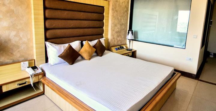 Hotel Rajshree & Spa Chandigarh Bagian luar foto