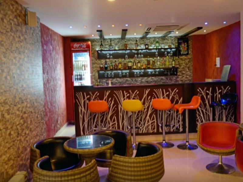 Hotel Rajshree & Spa Chandigarh Bagian luar foto