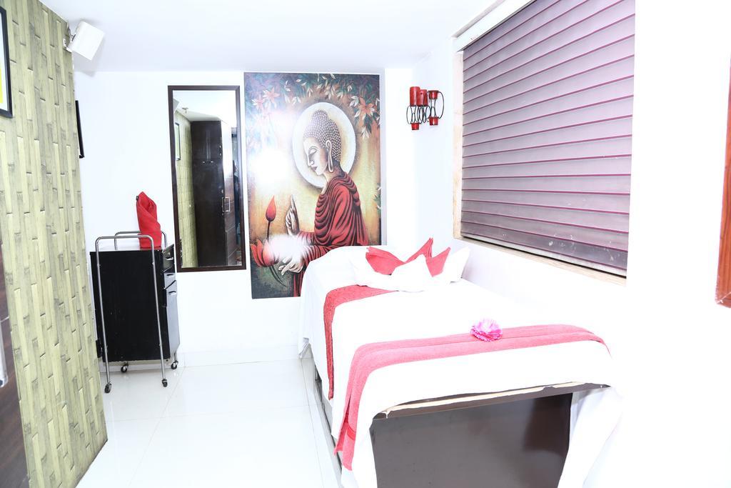 Hotel Rajshree & Spa Chandigarh Bagian luar foto
